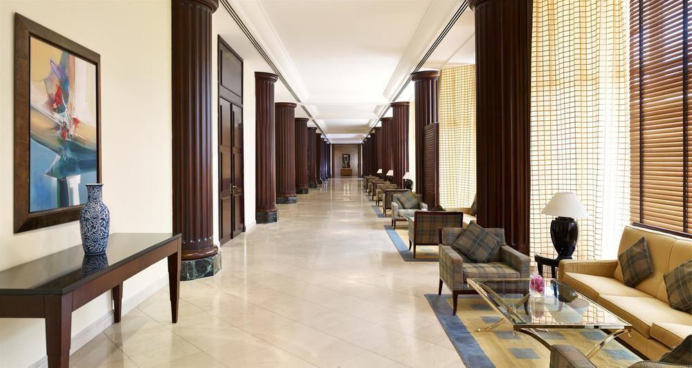 Le Meridien Al Khobar Ngoại thất bức ảnh The interior of the hotel
