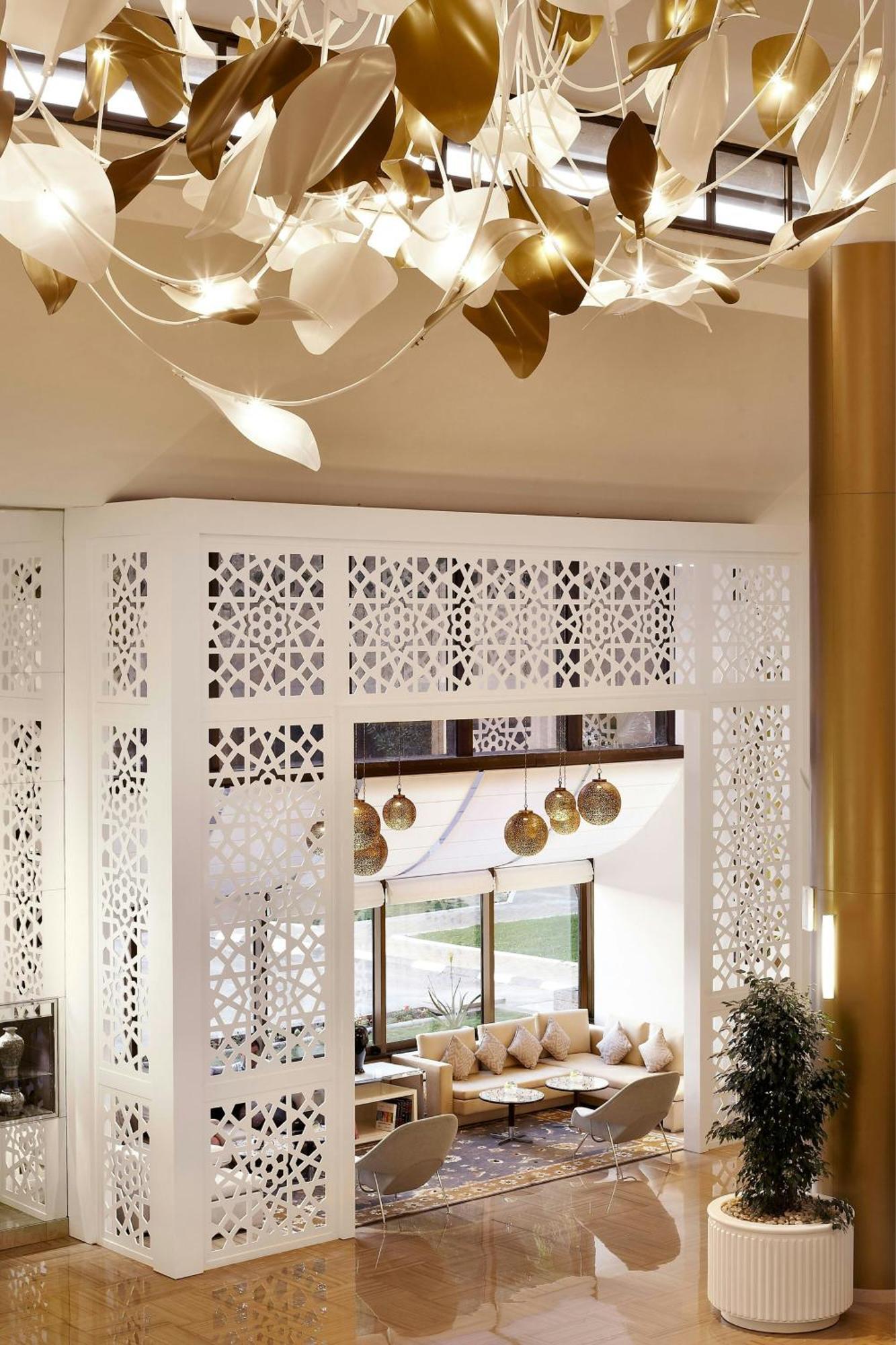 Le Meridien Al Khobar Ngoại thất bức ảnh Laser cut wood