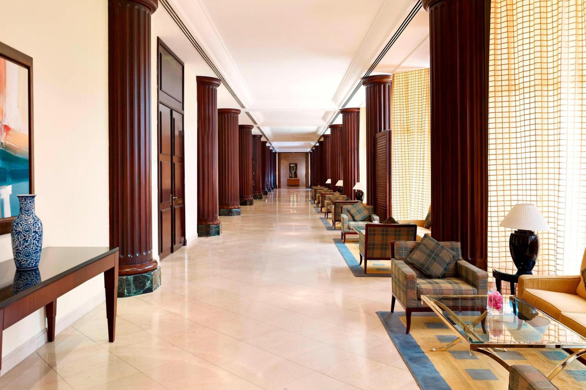Le Meridien Al Khobar Ngoại thất bức ảnh The Concourse