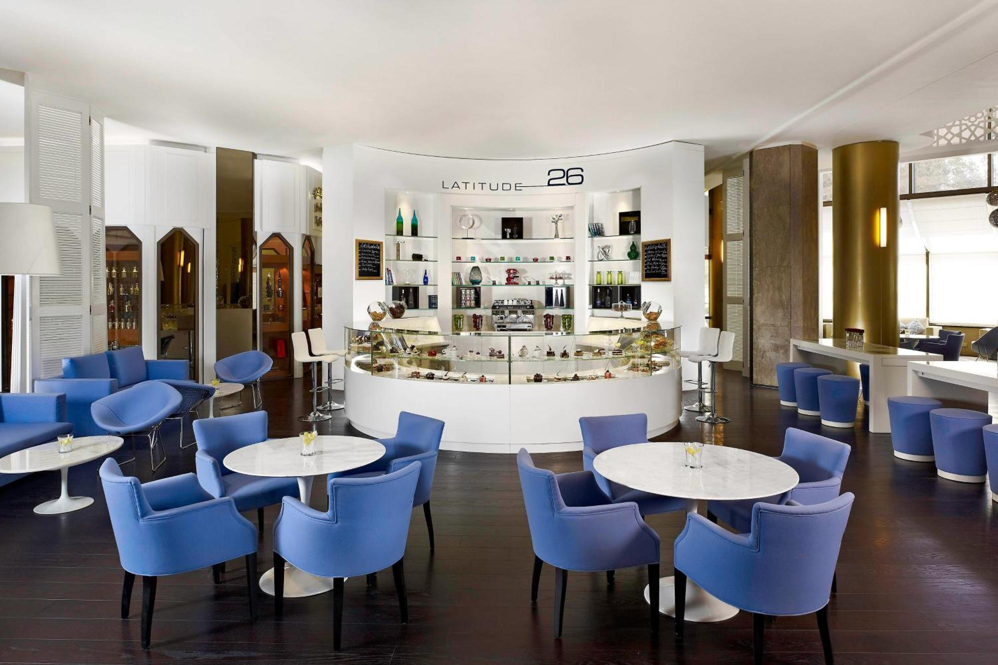 Le Meridien Al Khobar Ngoại thất bức ảnh Lounge 26